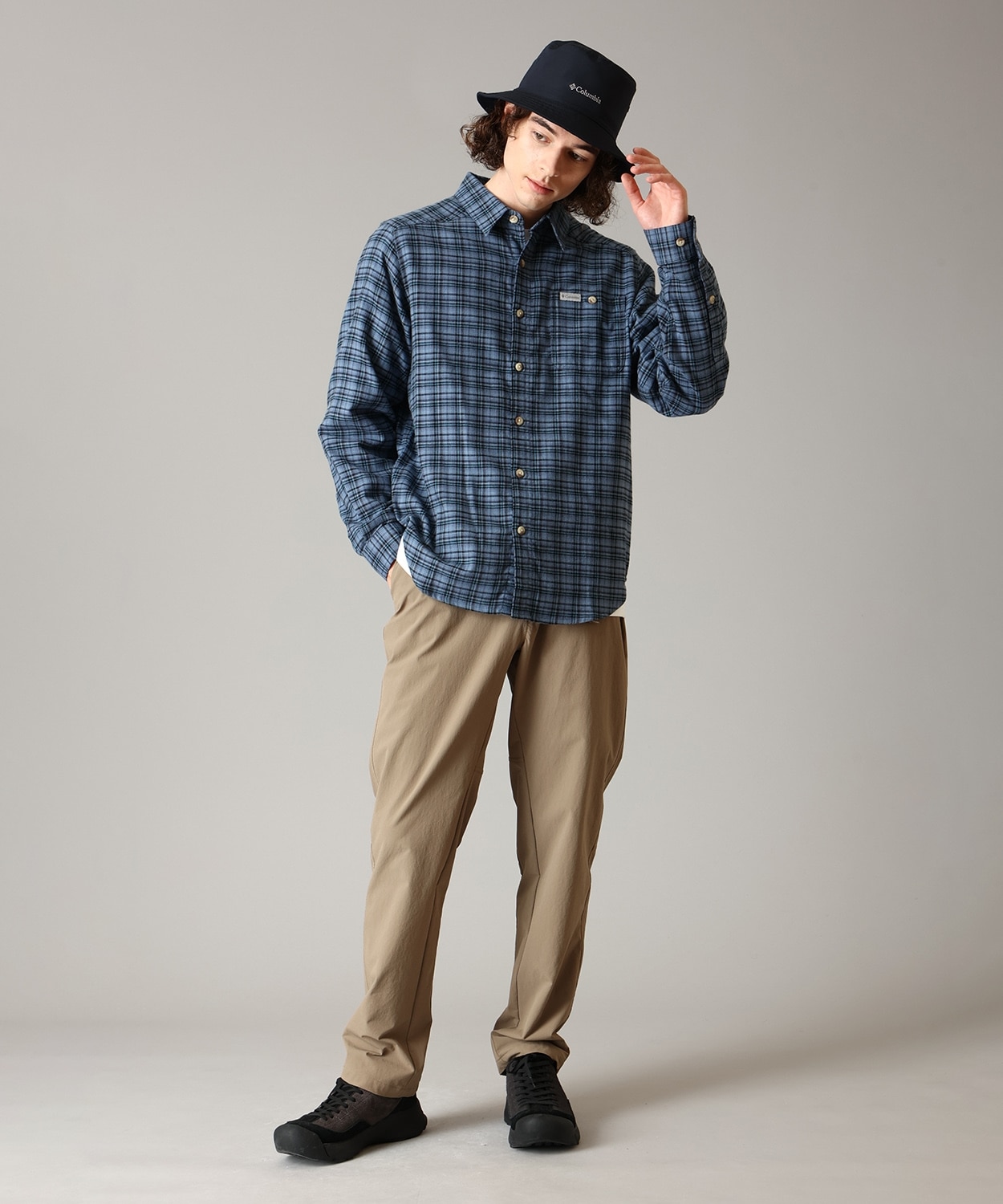 476Dark Mountain Cozy Check