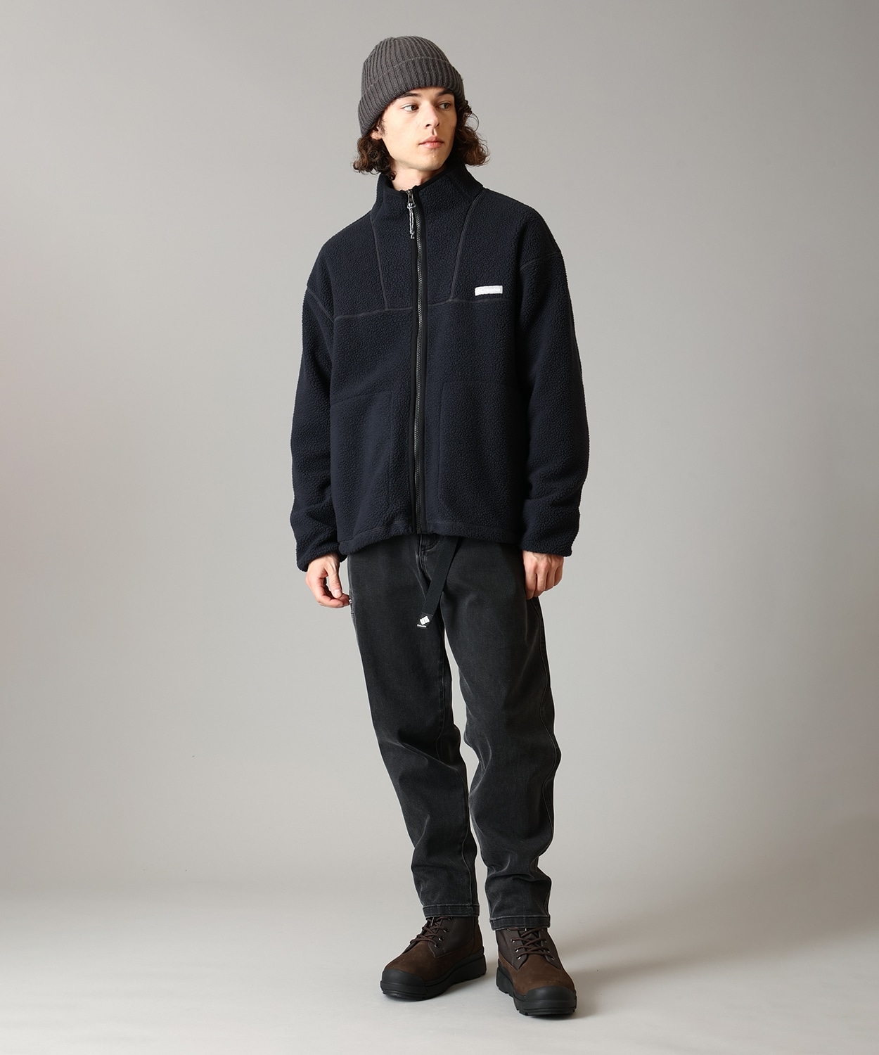 010Black