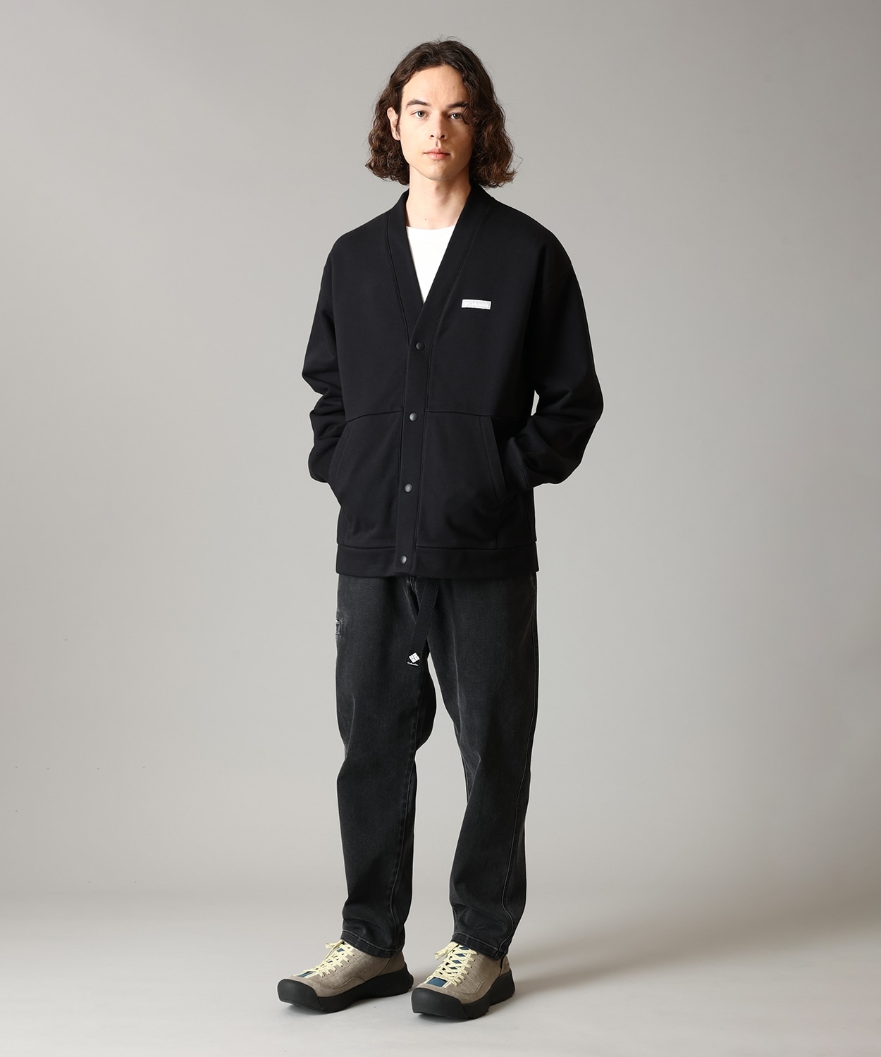 010Black