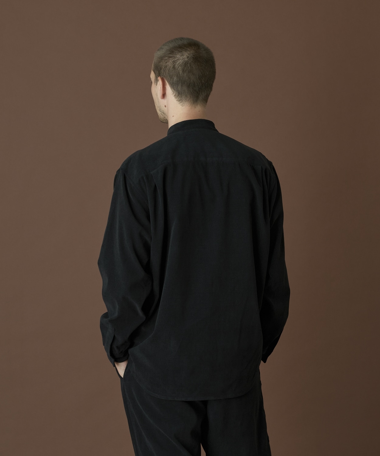 010Black