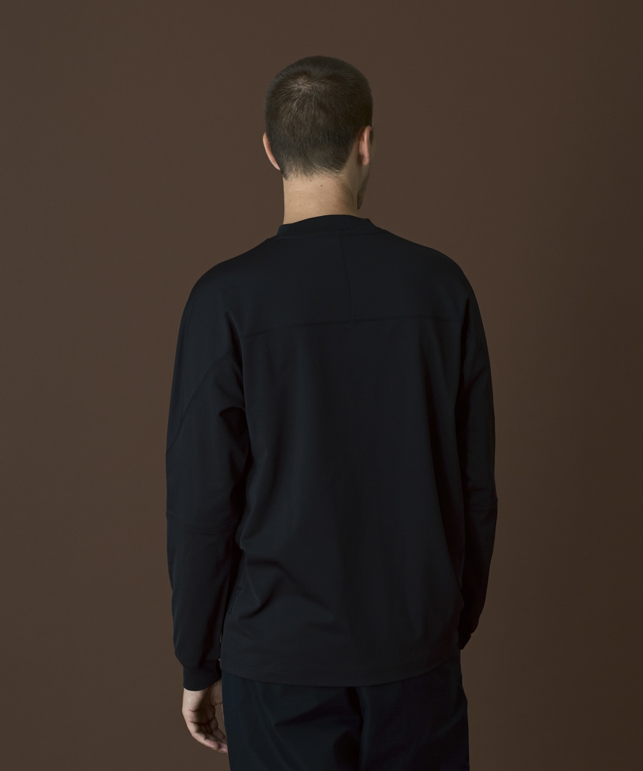 010Black