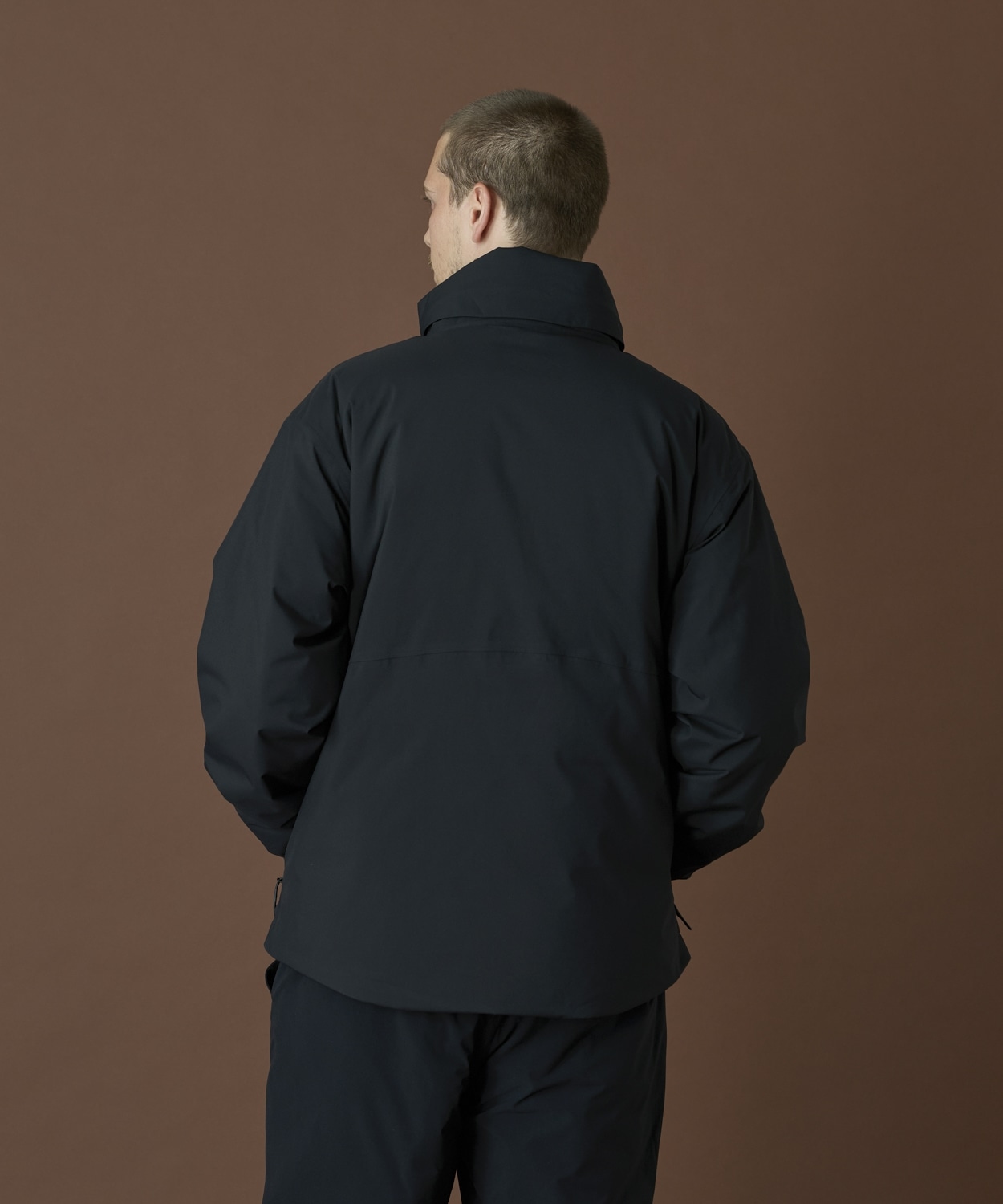 010Black