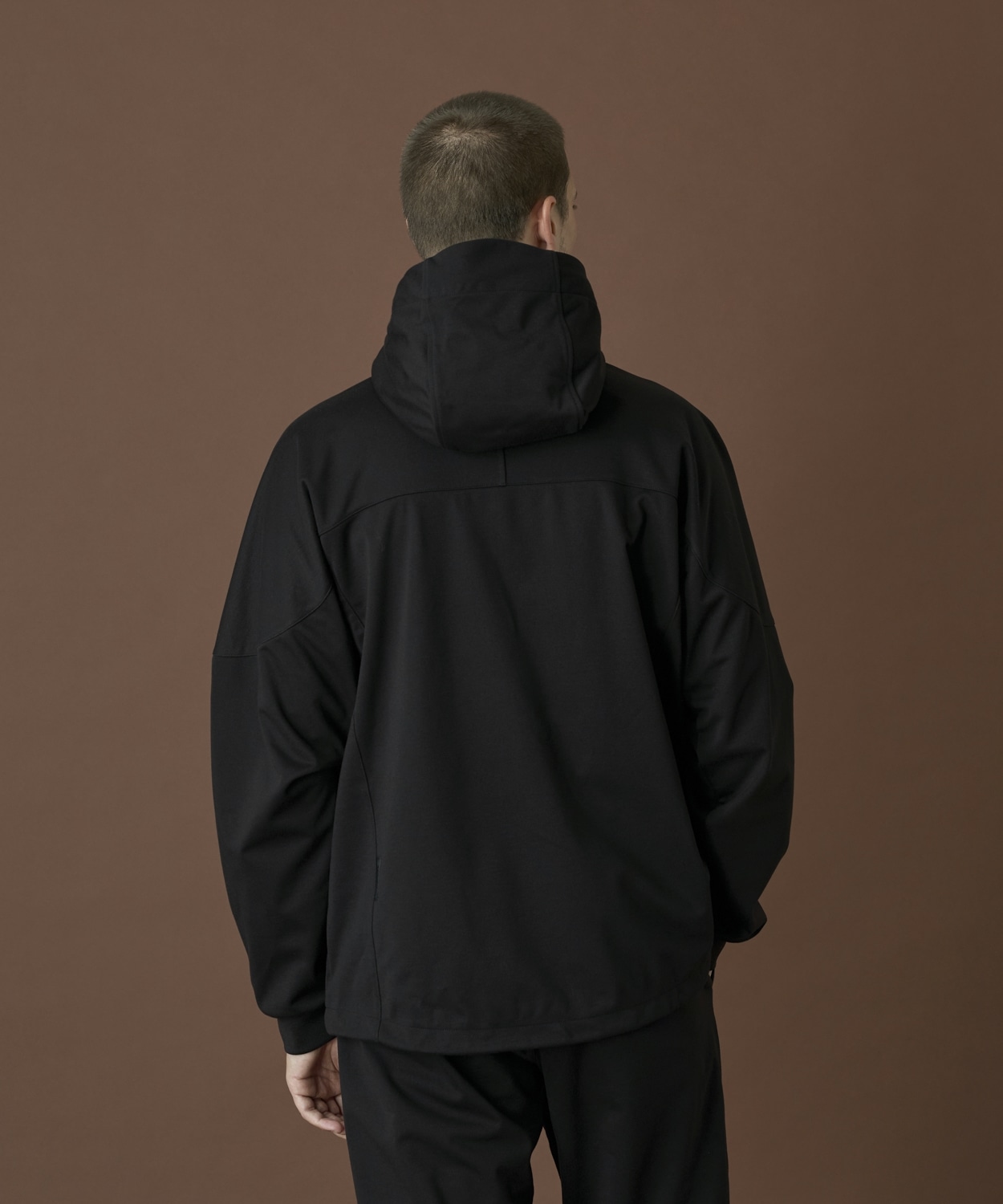 010Black