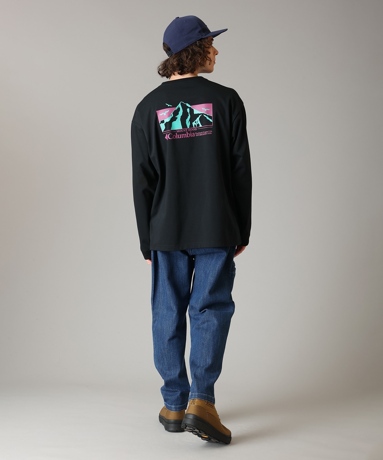012Black