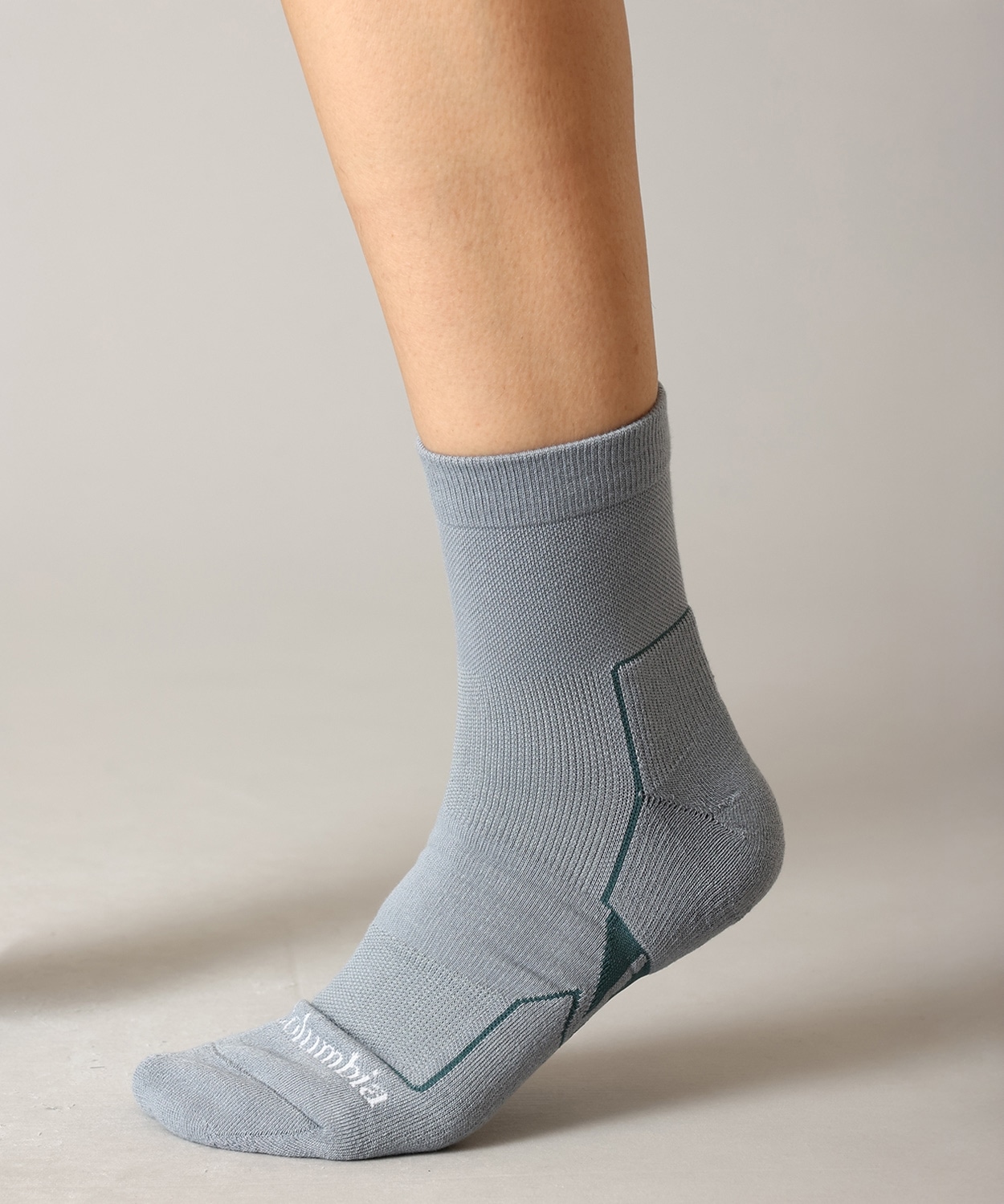 039Columbia Grey