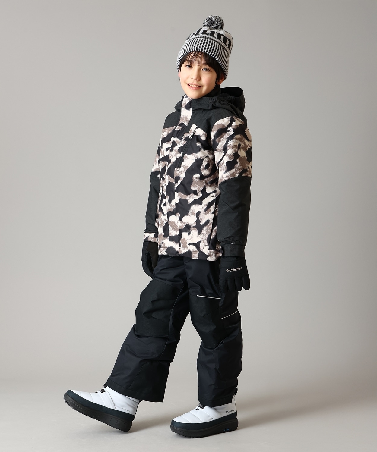 027Flint Grey Wildimprints Black