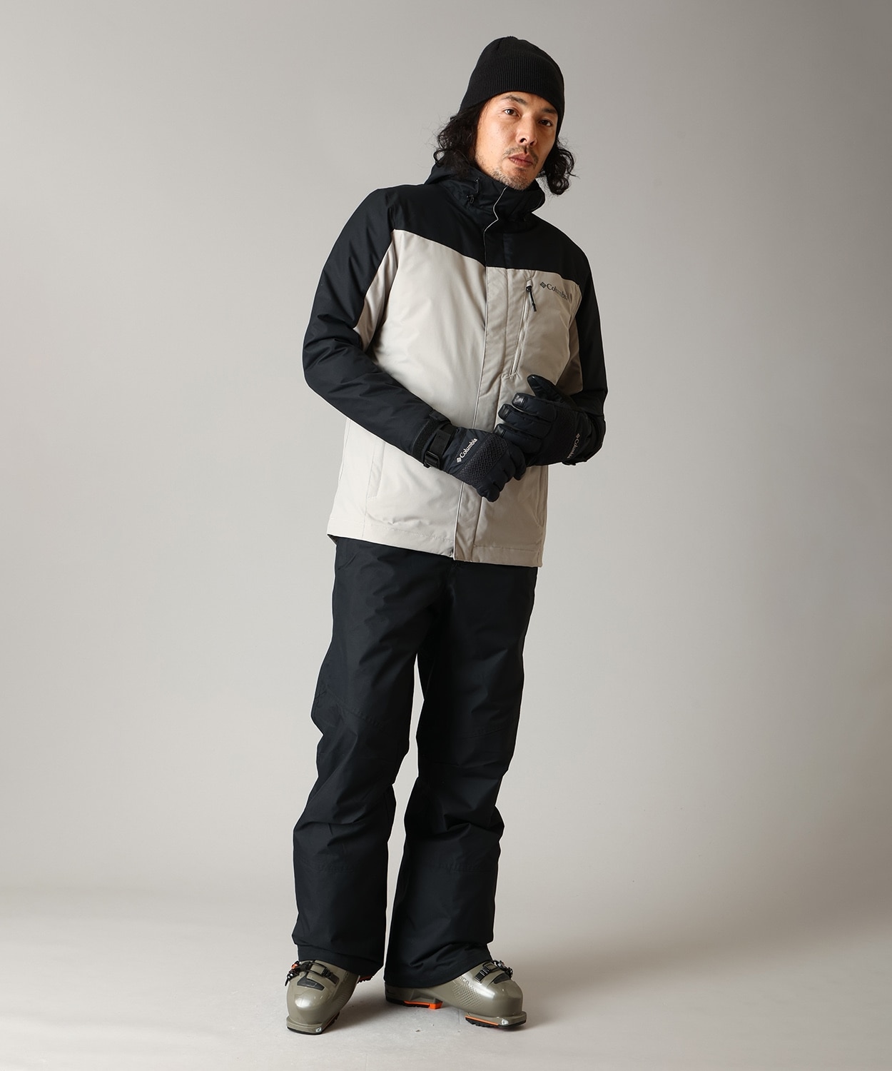 027Flint Grey Black