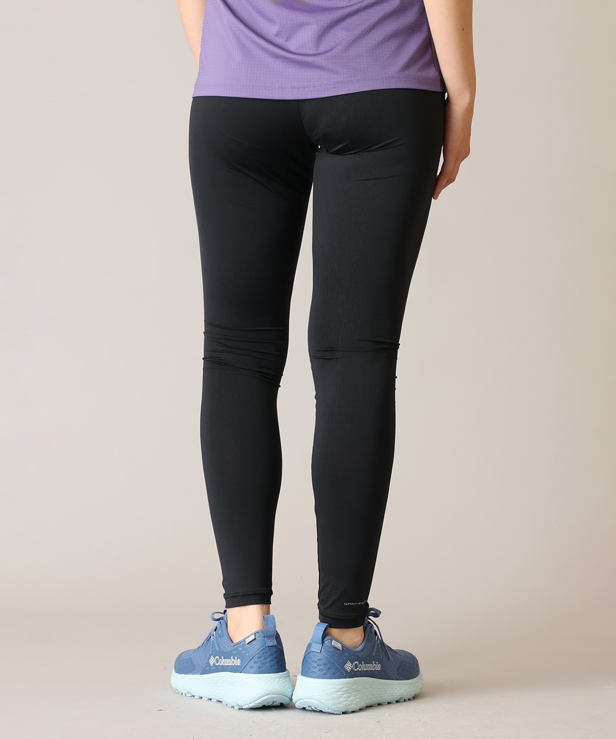 010Black