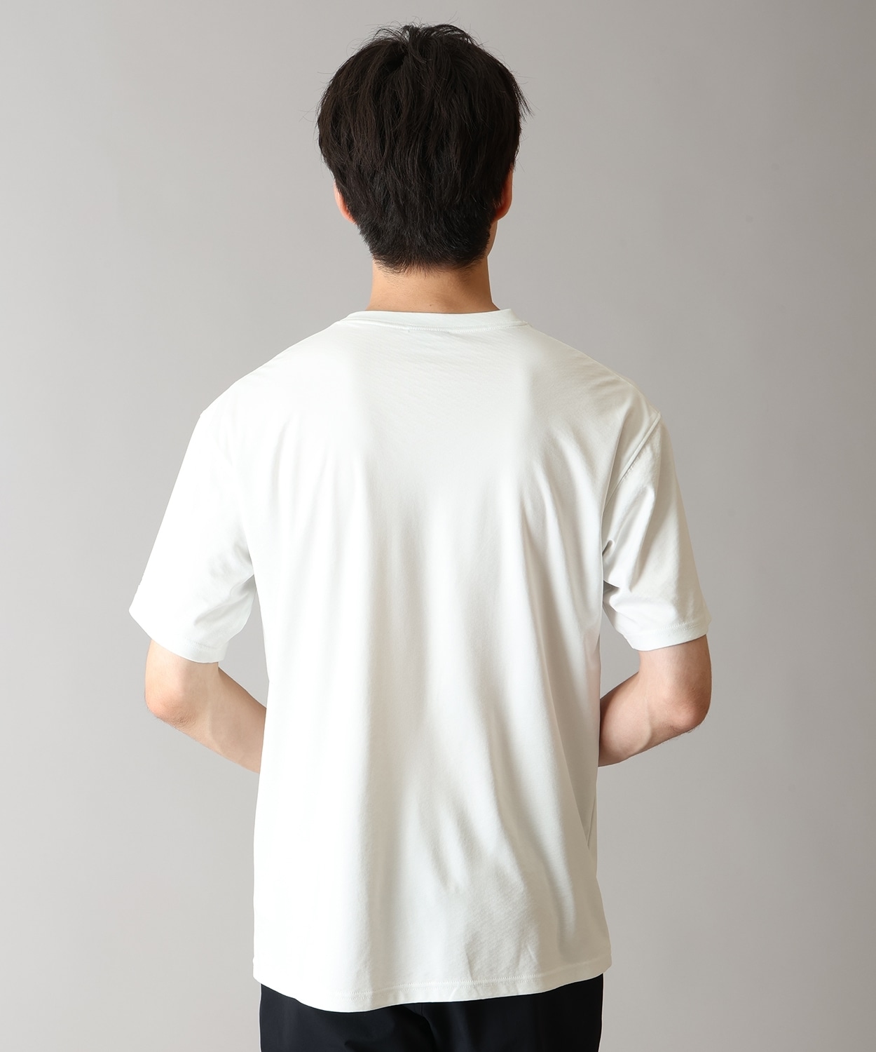 011Black