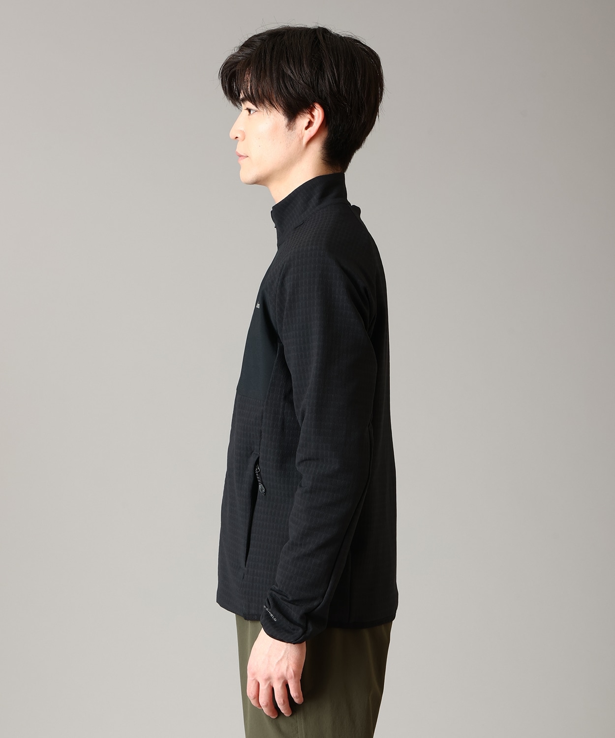 010Black