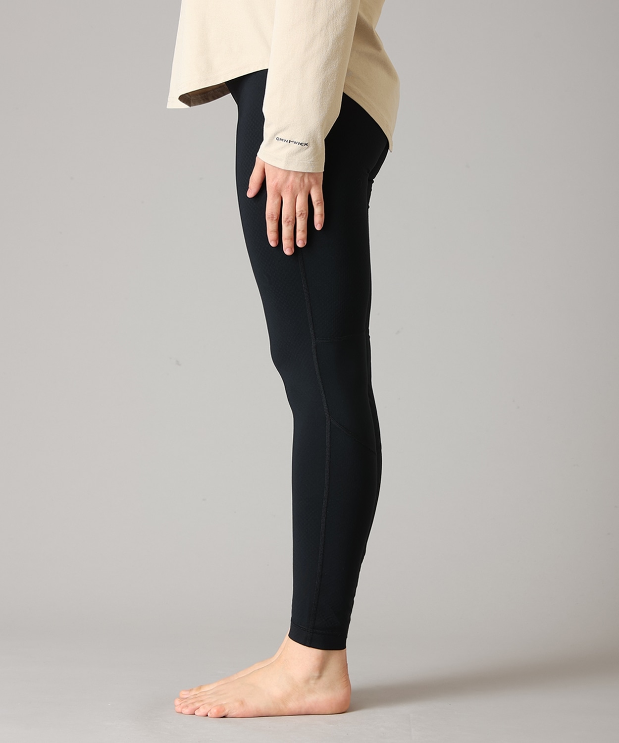 010Black