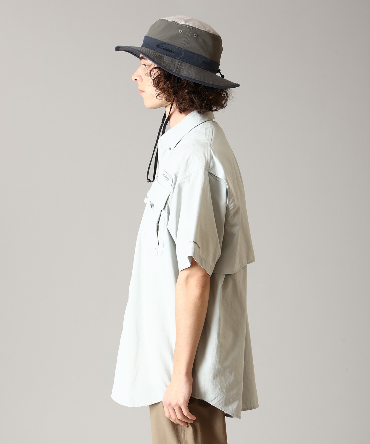 020Cool Grey