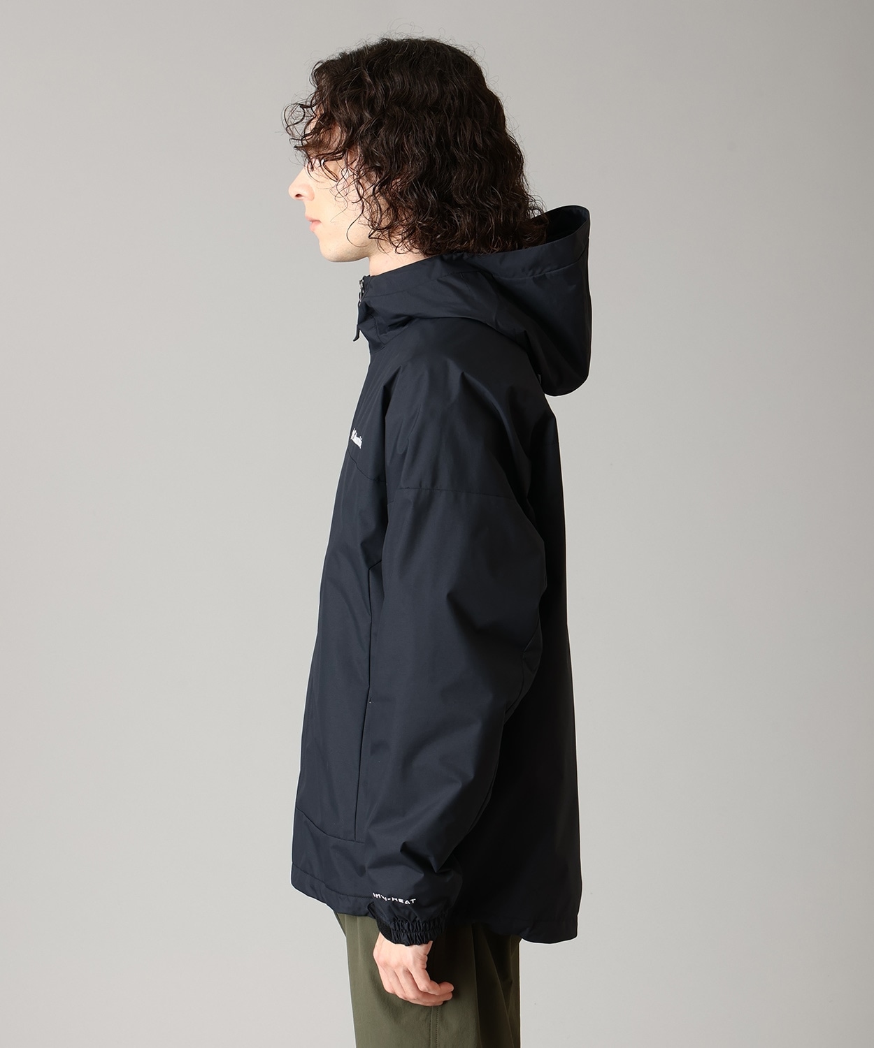 010Black