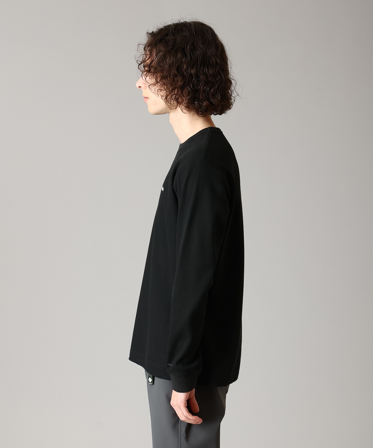 010Black