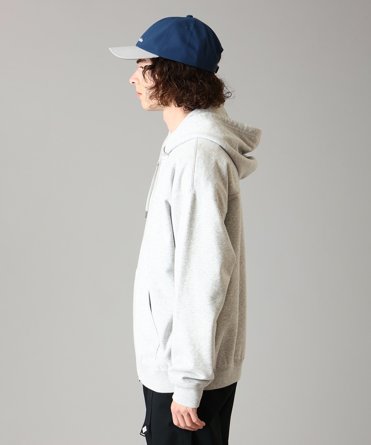 039Columbia Grey Heather