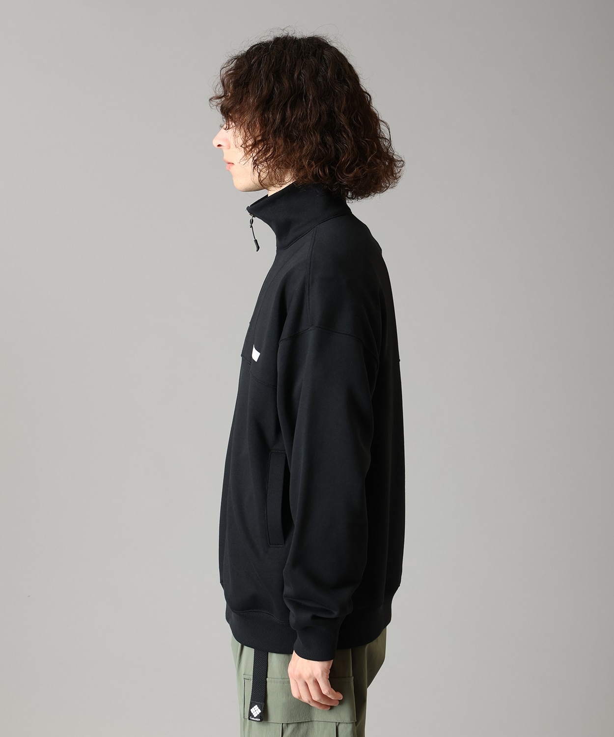 010Black