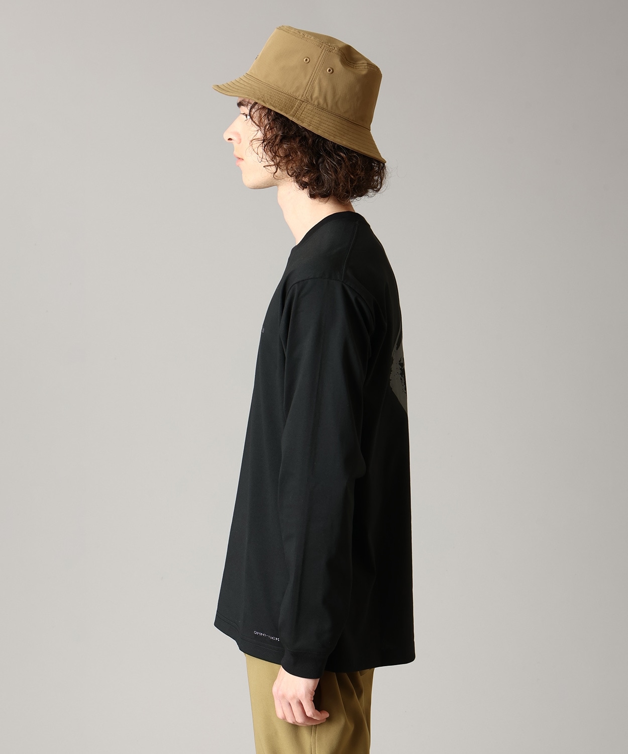 011Black Back Print