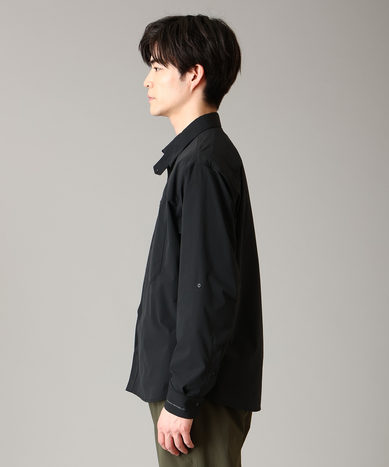 010Black