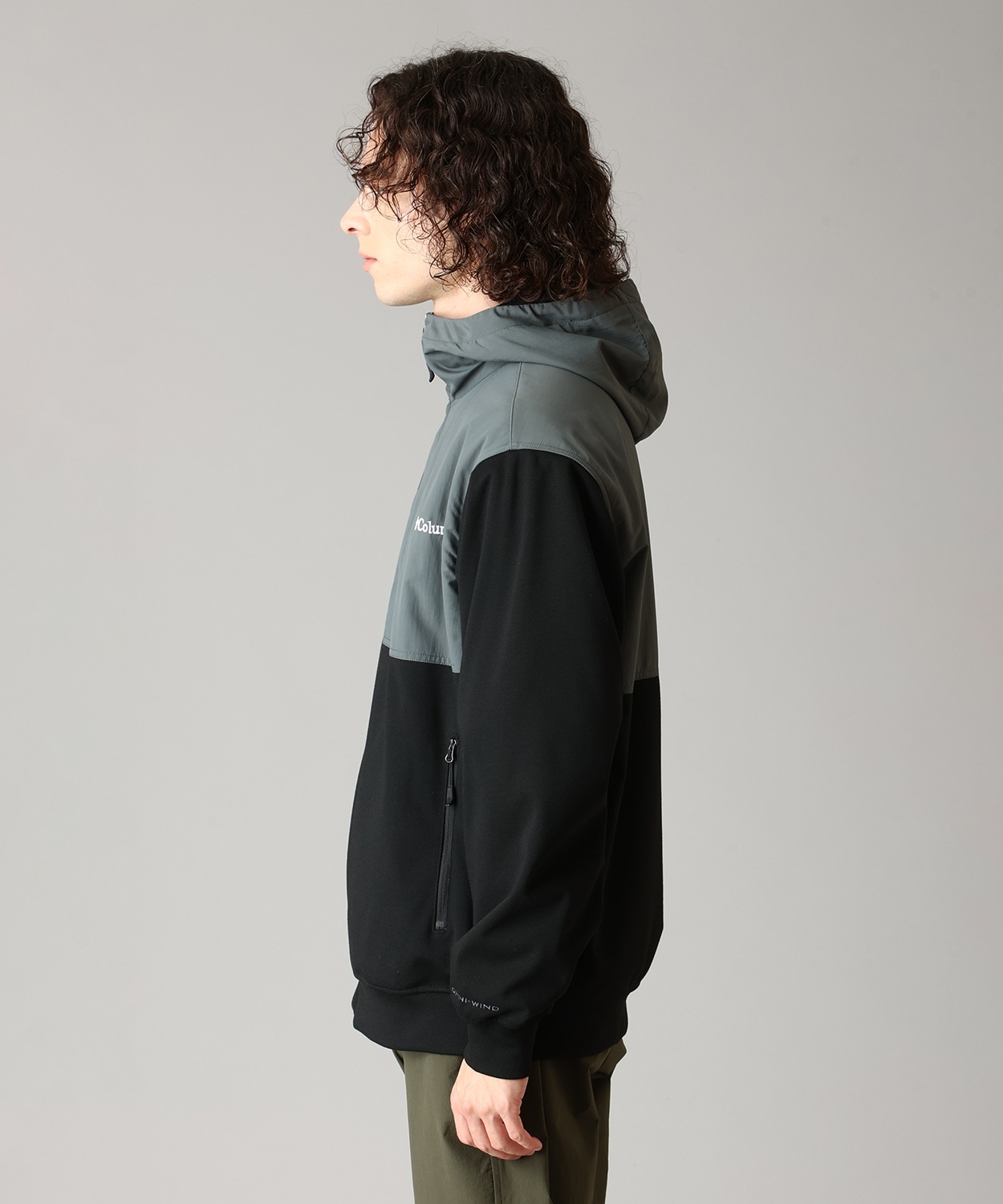 010Black