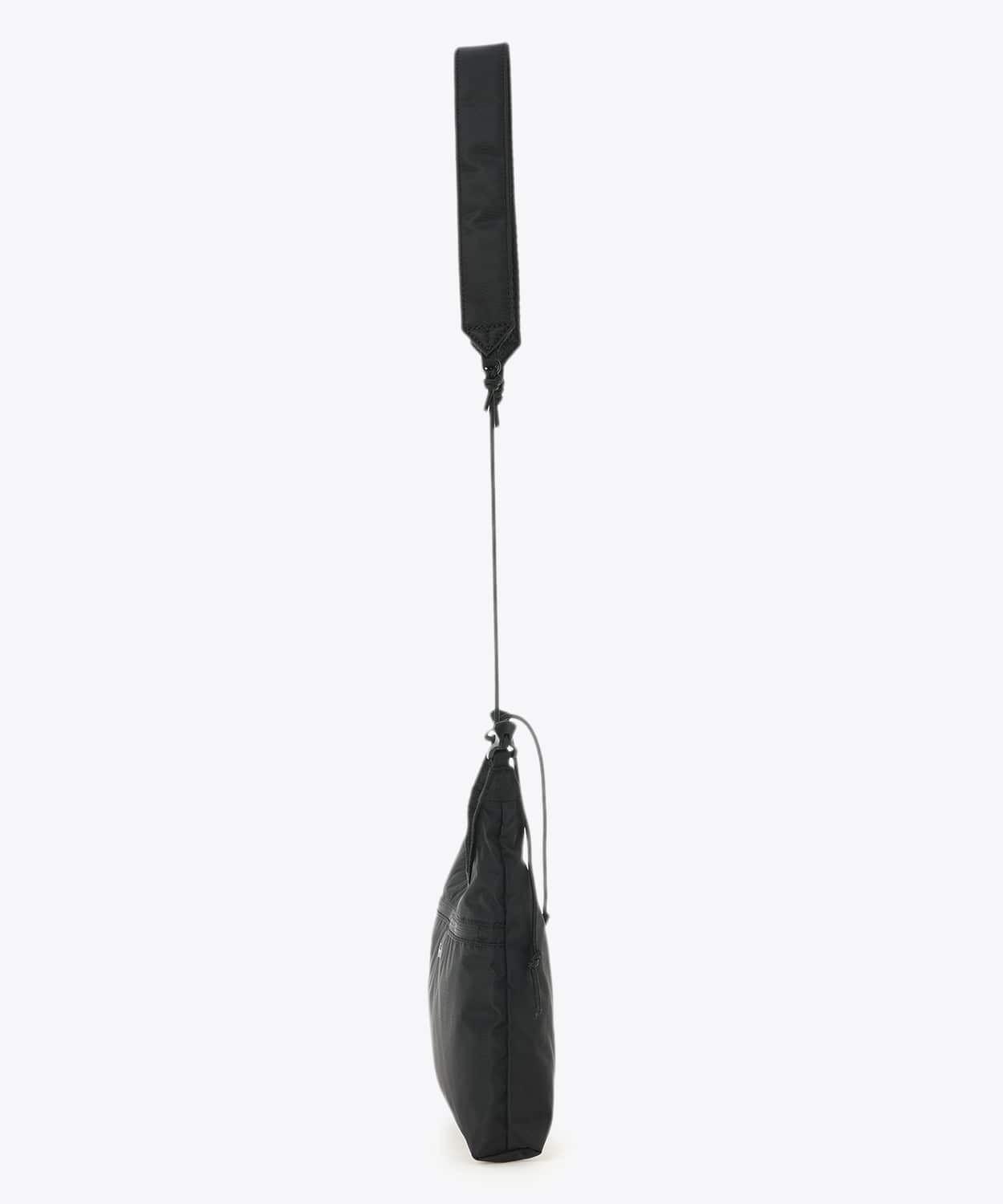 010Black