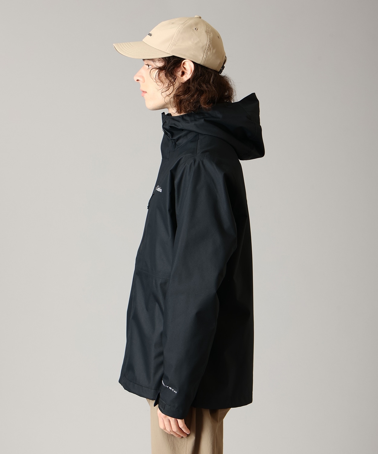 010Black