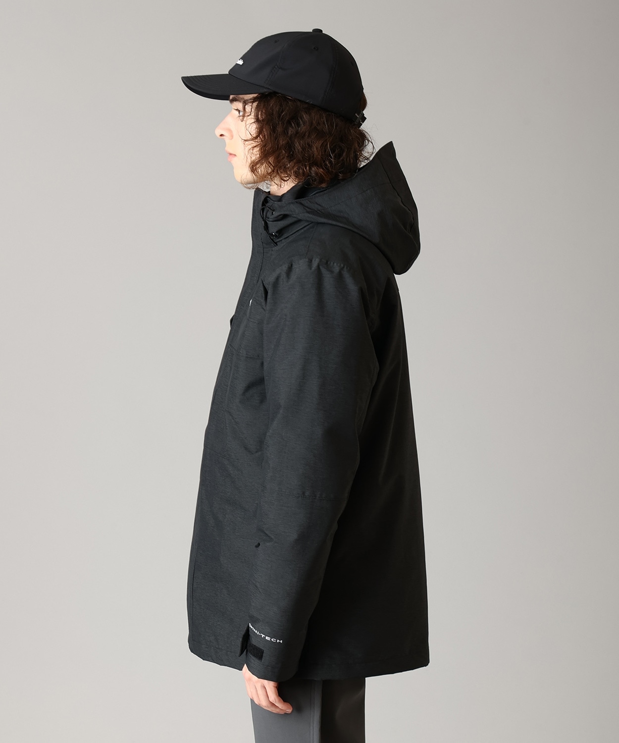 010Black