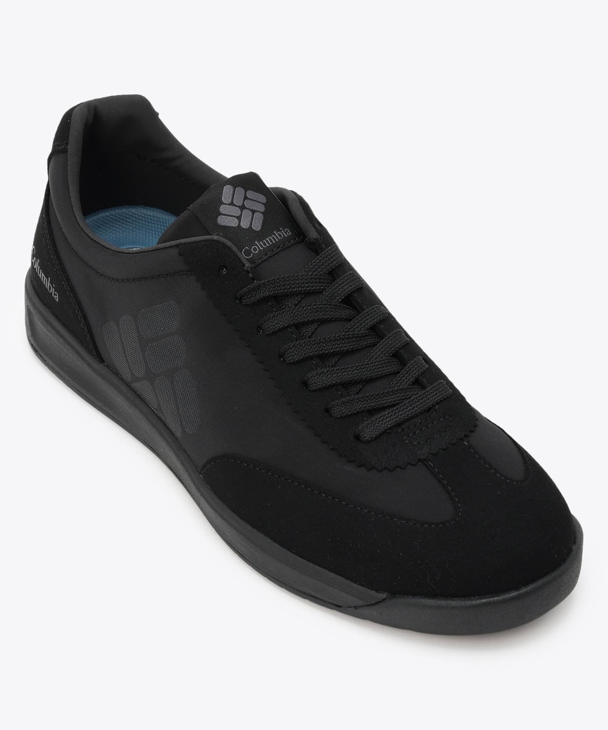 010Black
