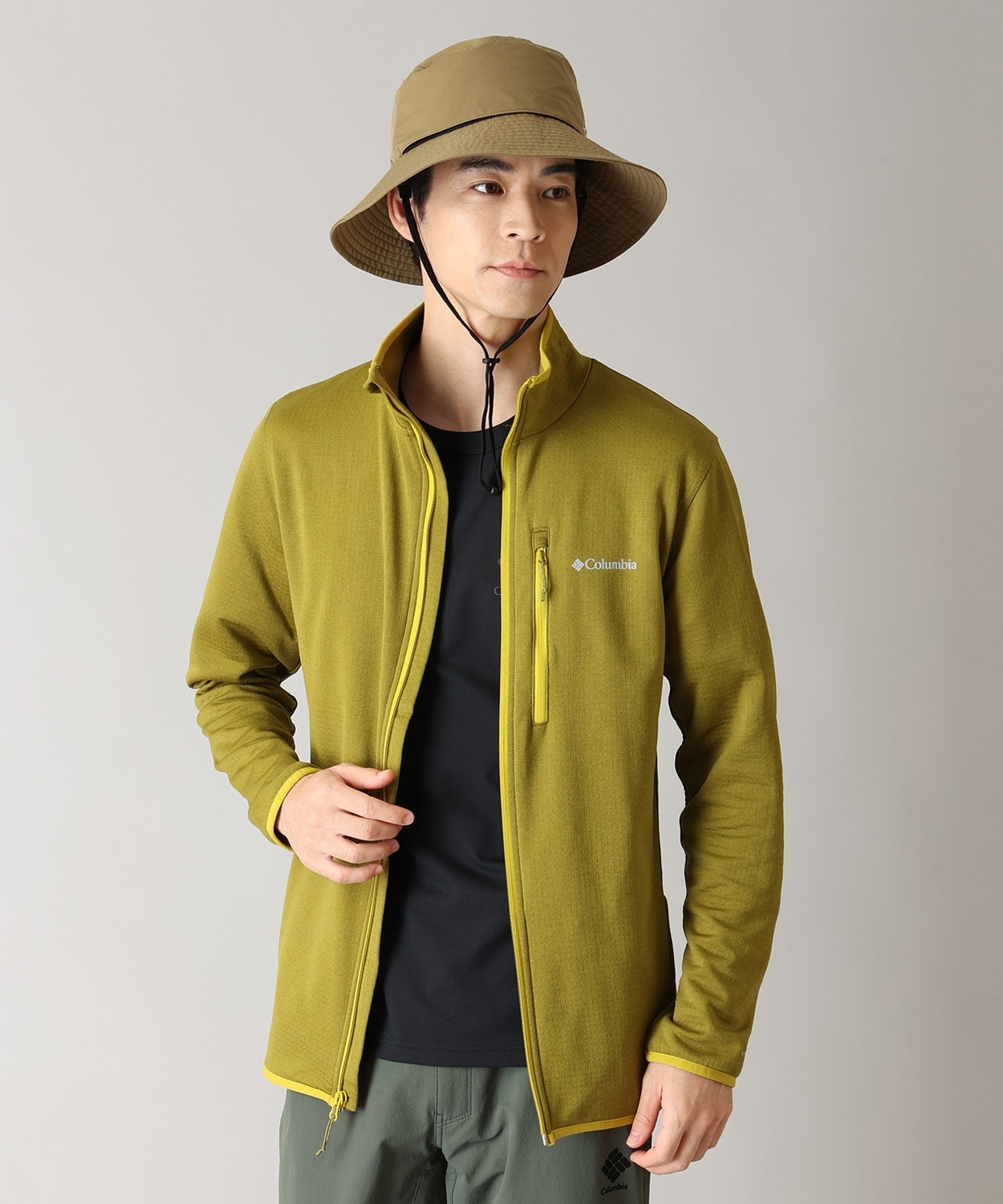 379Mossy Green Antique Moss