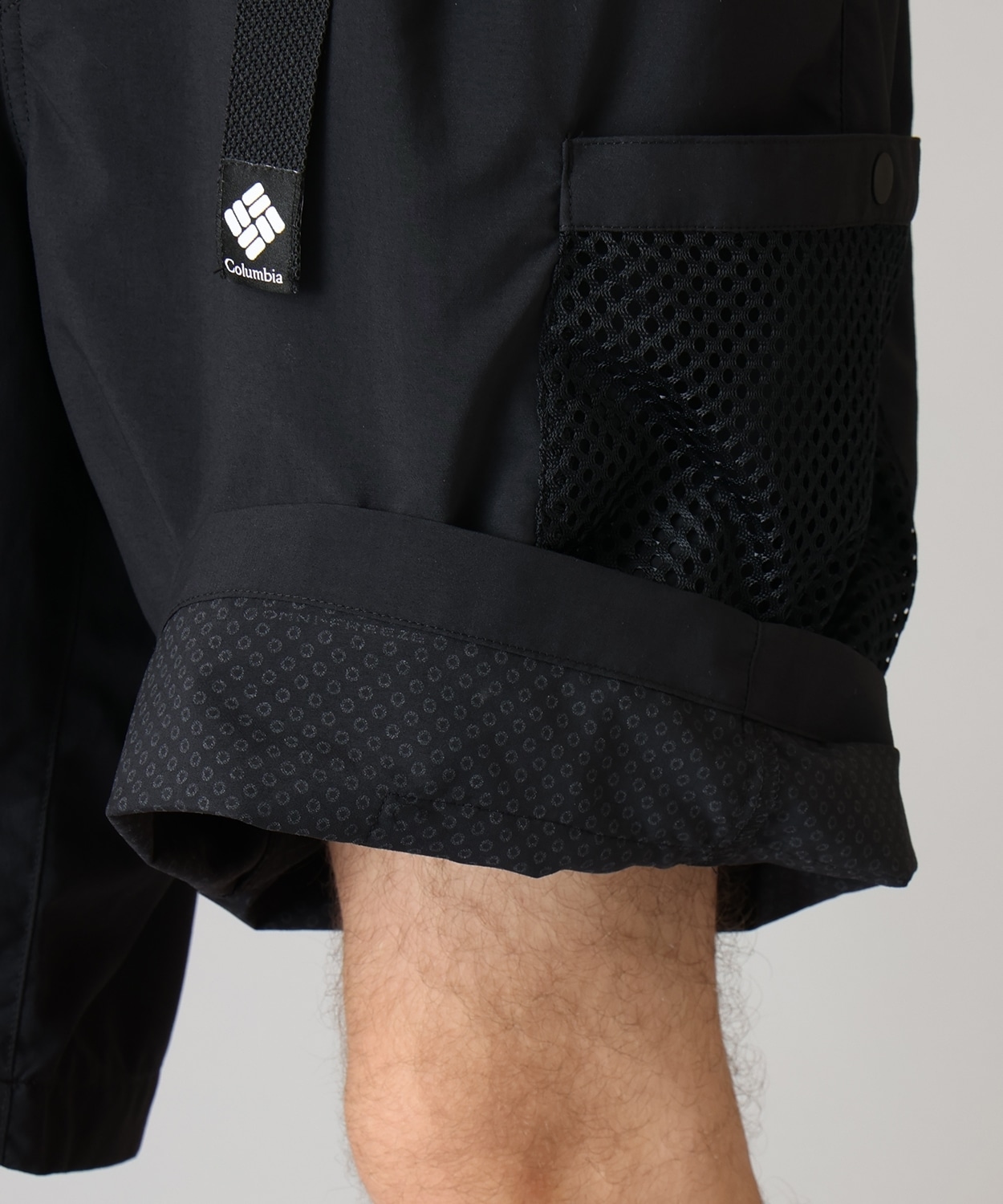 010Black