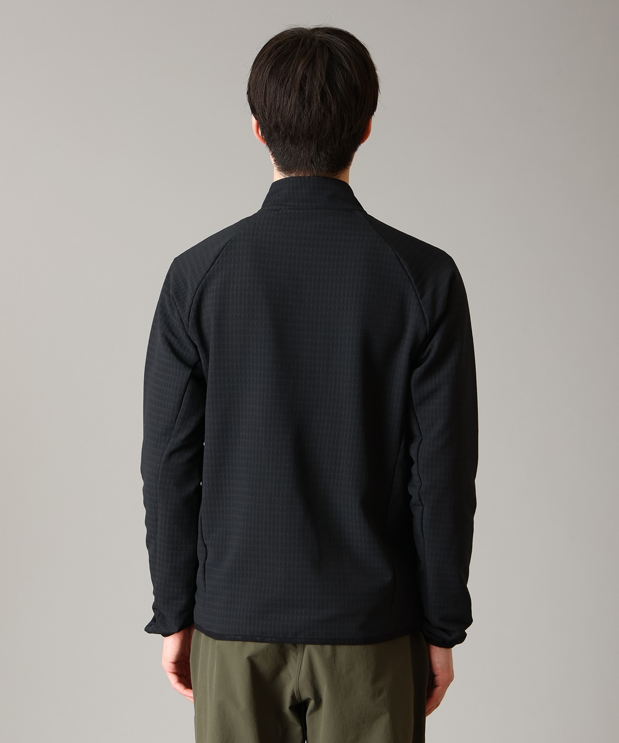 010Black