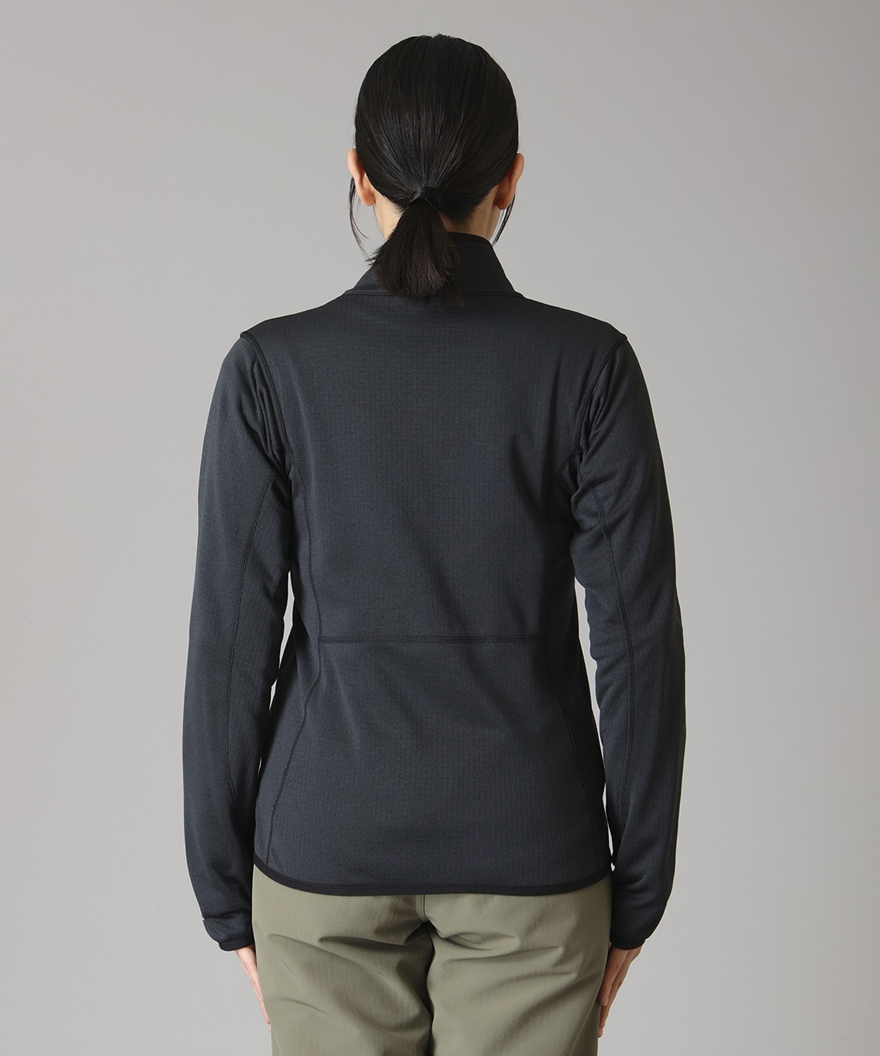 010Black