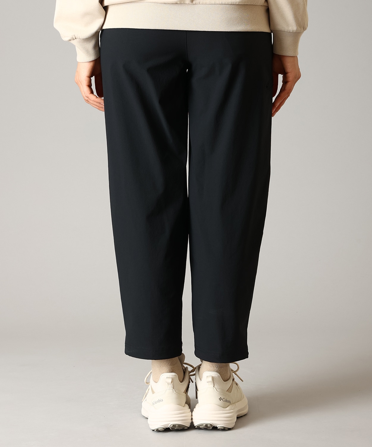 010Black
