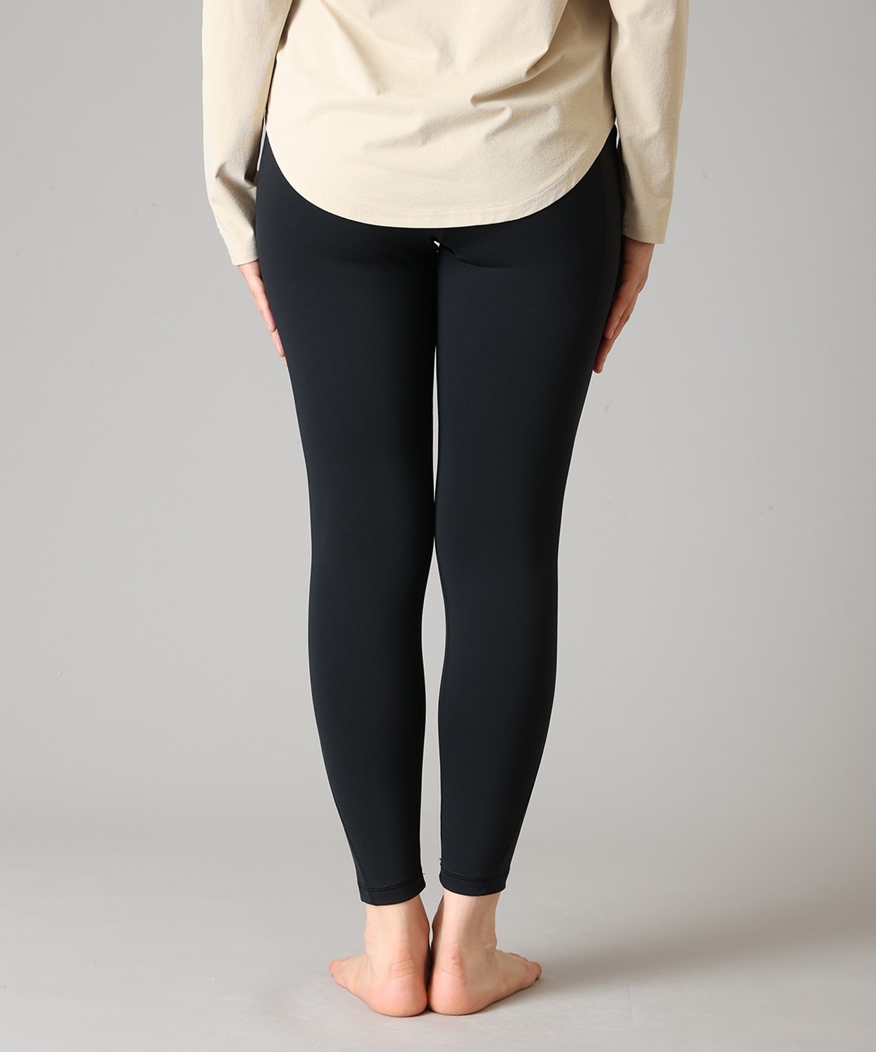 010Black