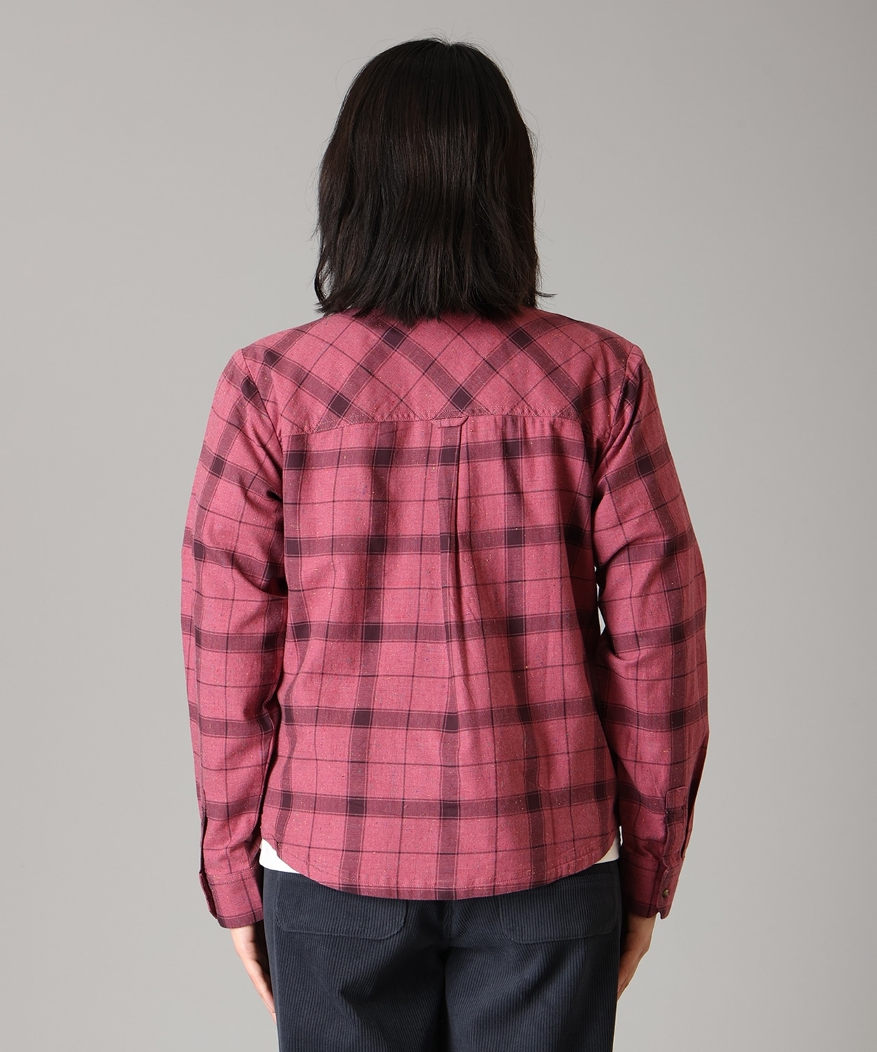 551Antique Mauve Window Check