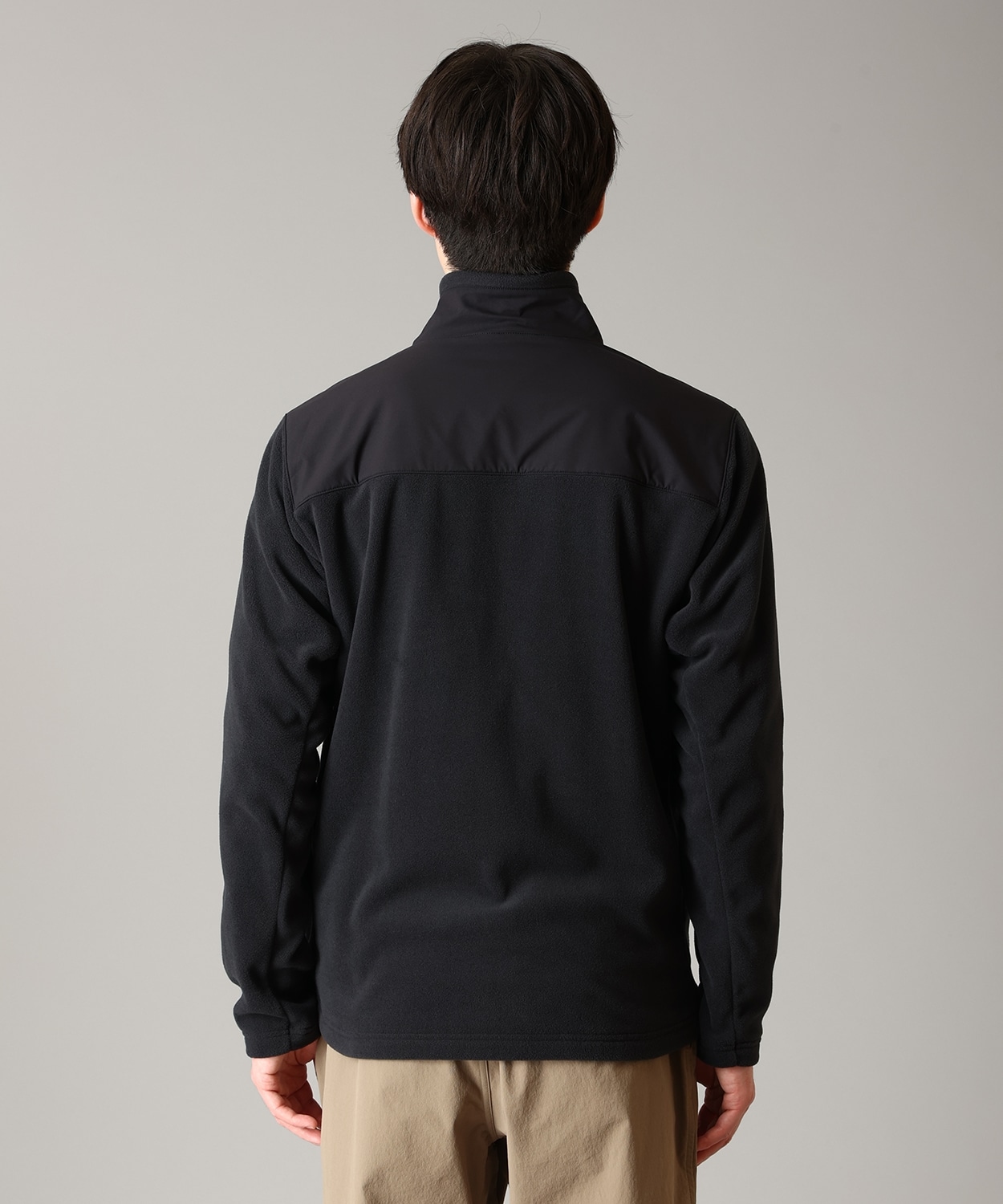 010Black