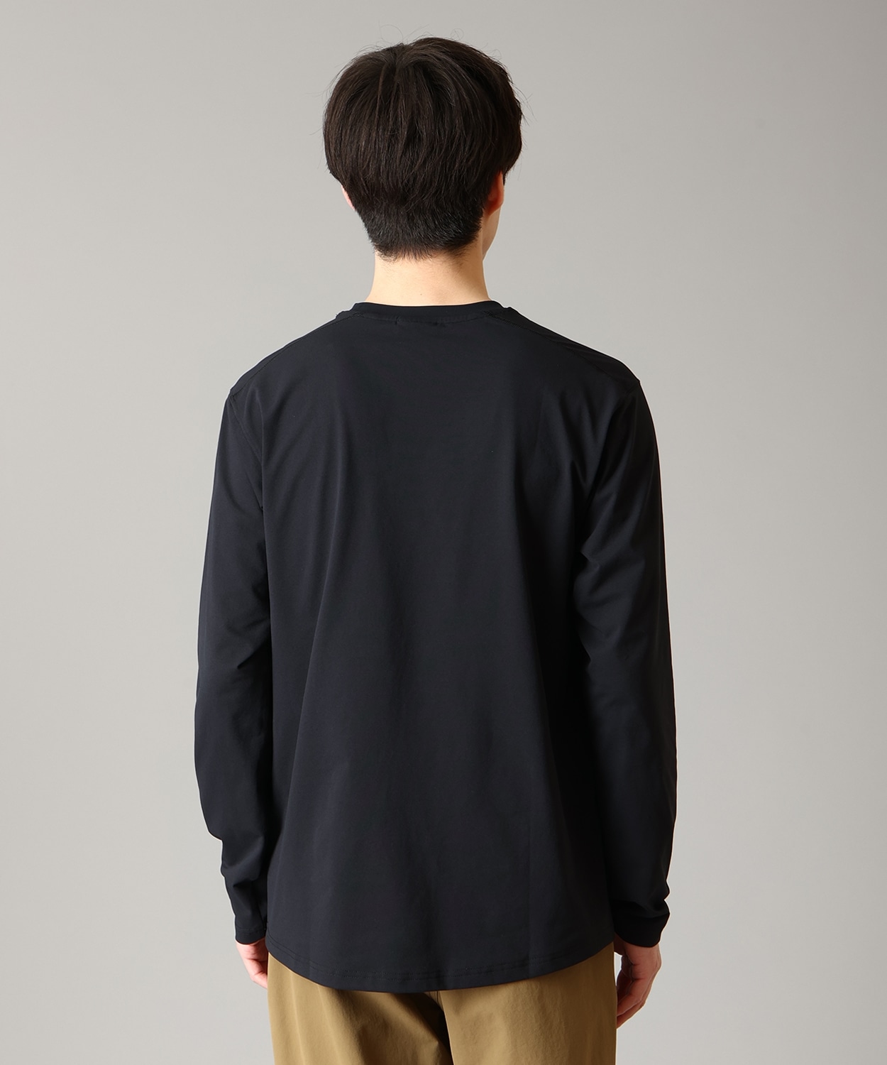 010Black