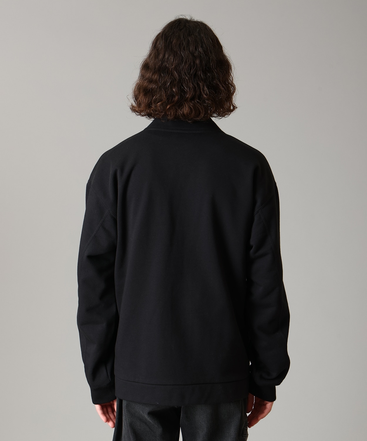 010Black