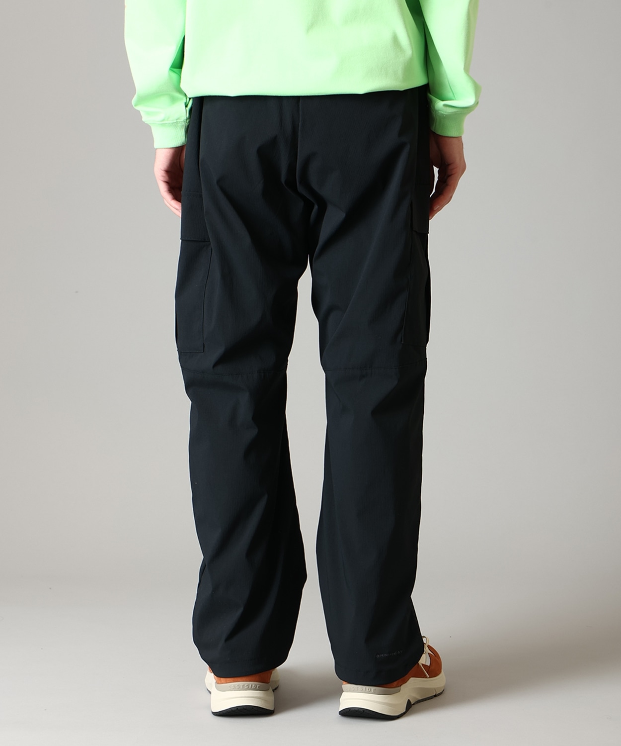010Black