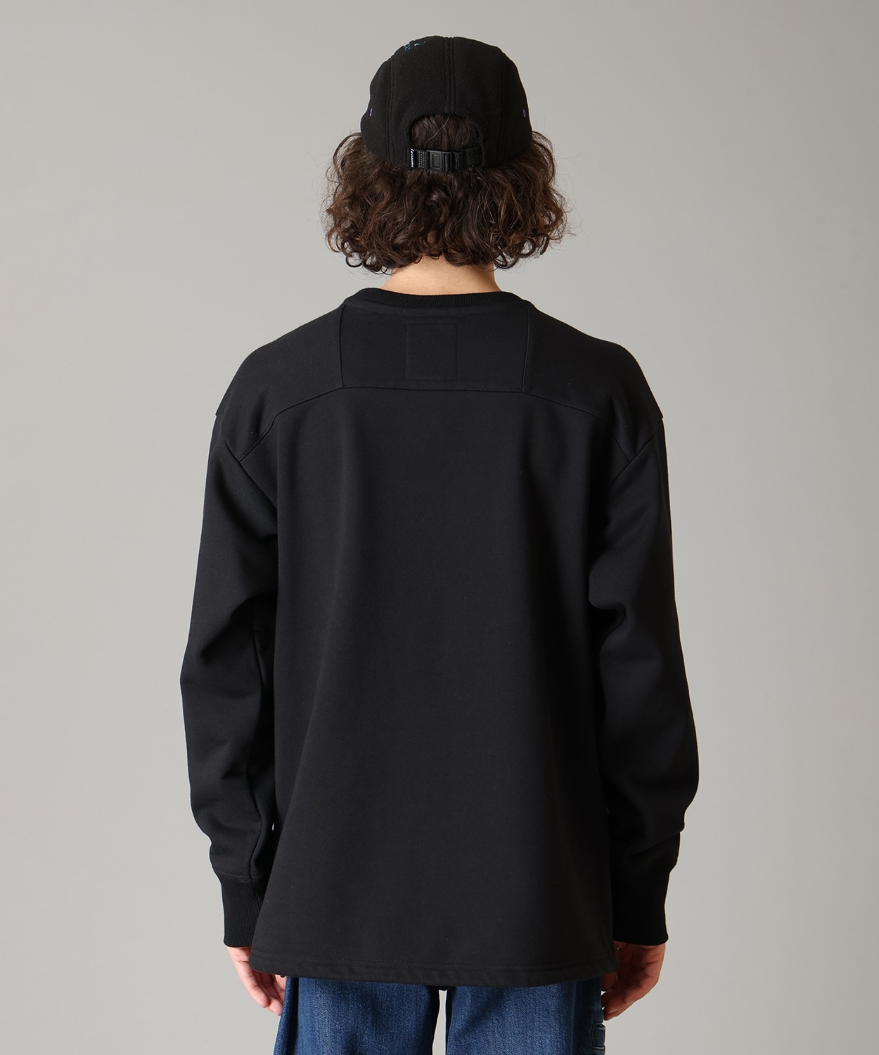 010Black