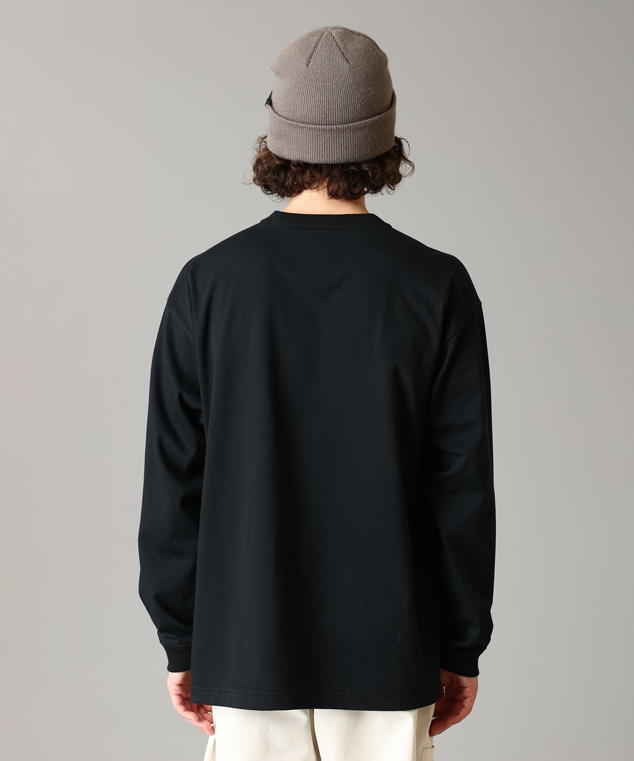 010Black