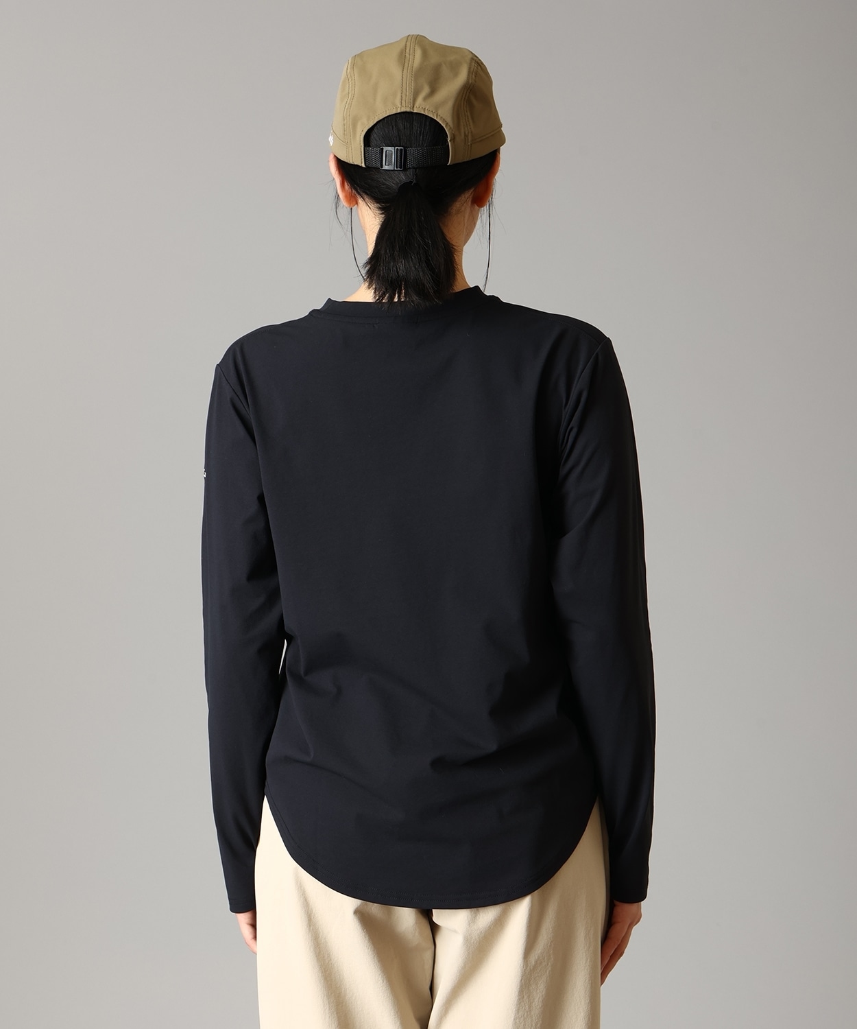 010Black