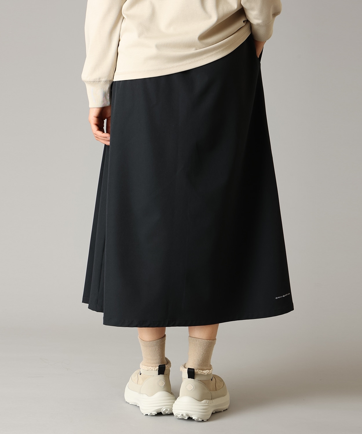 010Black