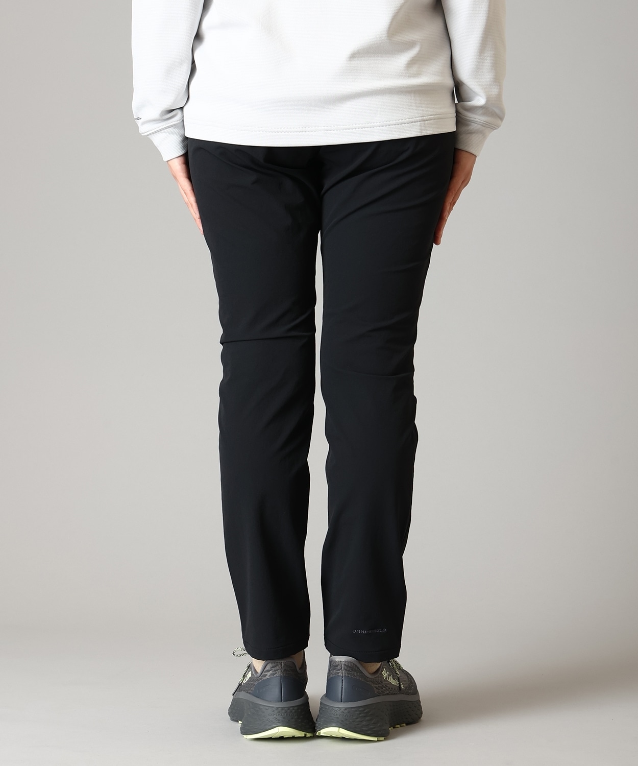 010Black