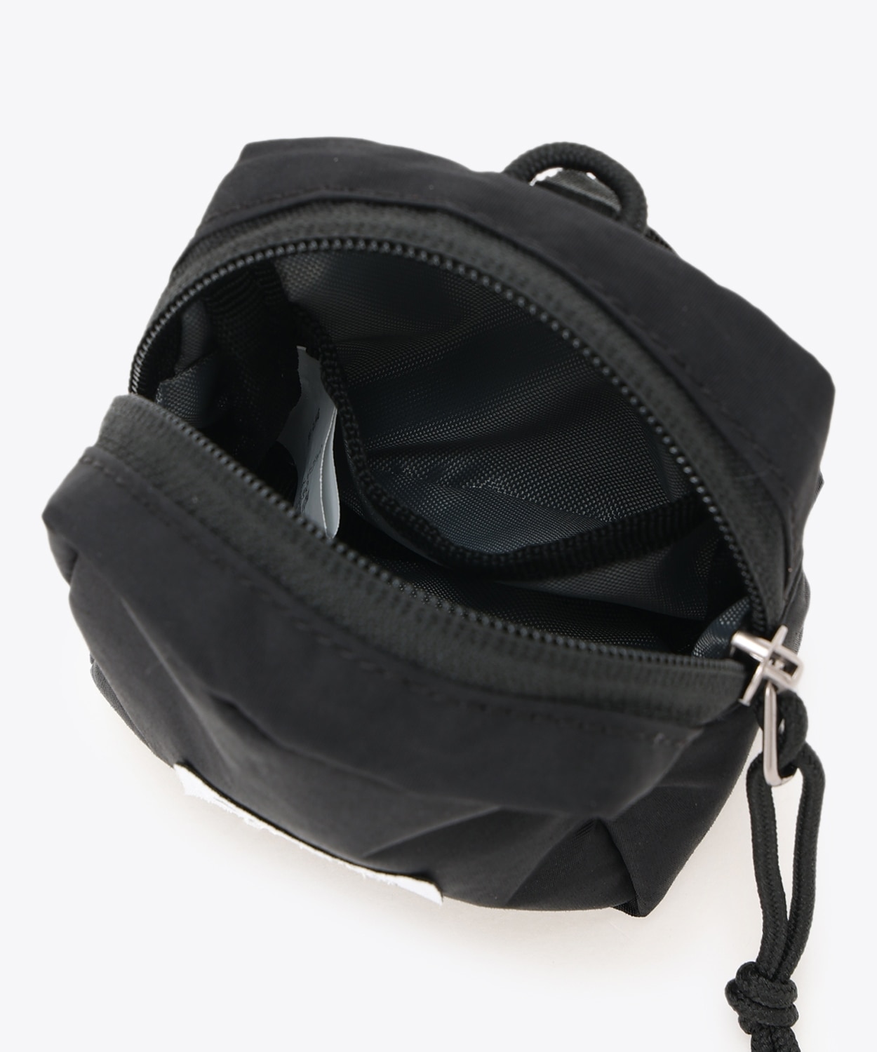 010Black