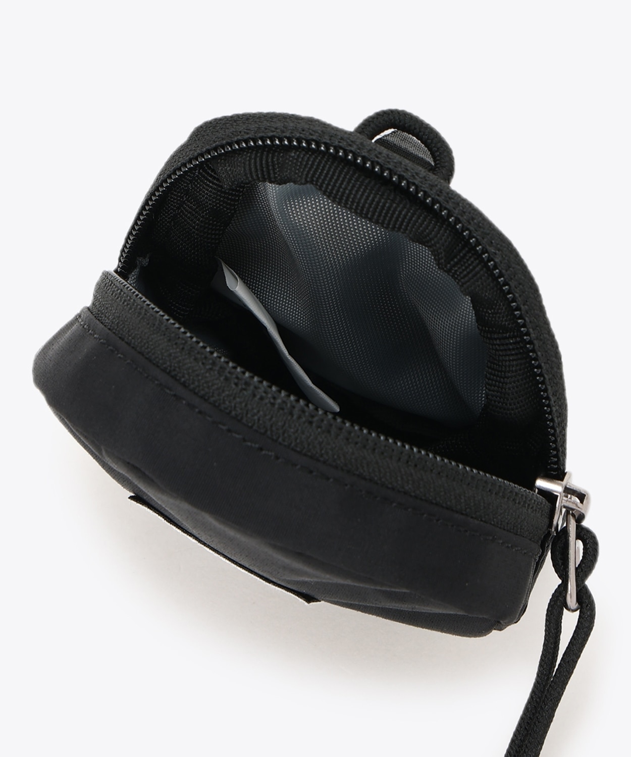 010Black