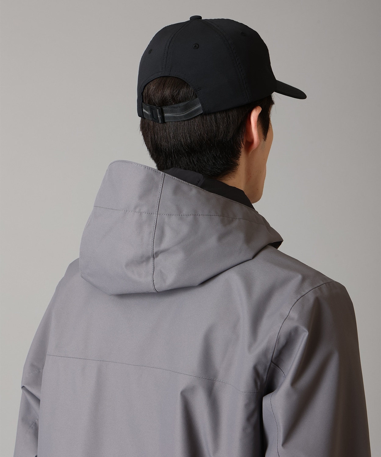 010Black