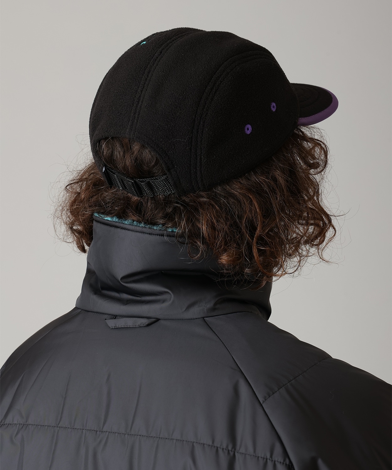 010Black