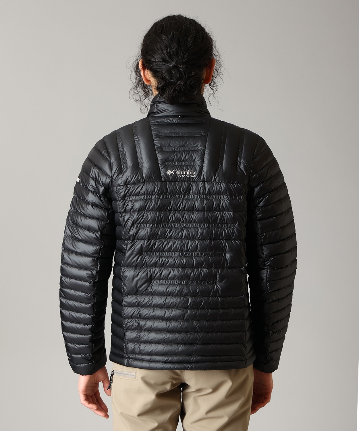 011Black
