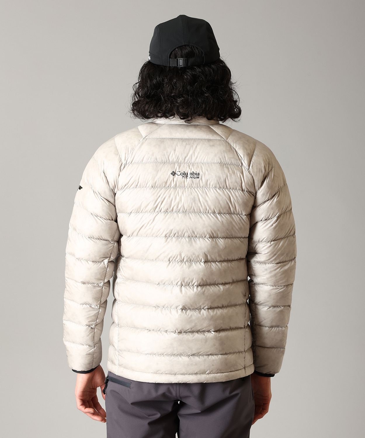 027Flint Grey