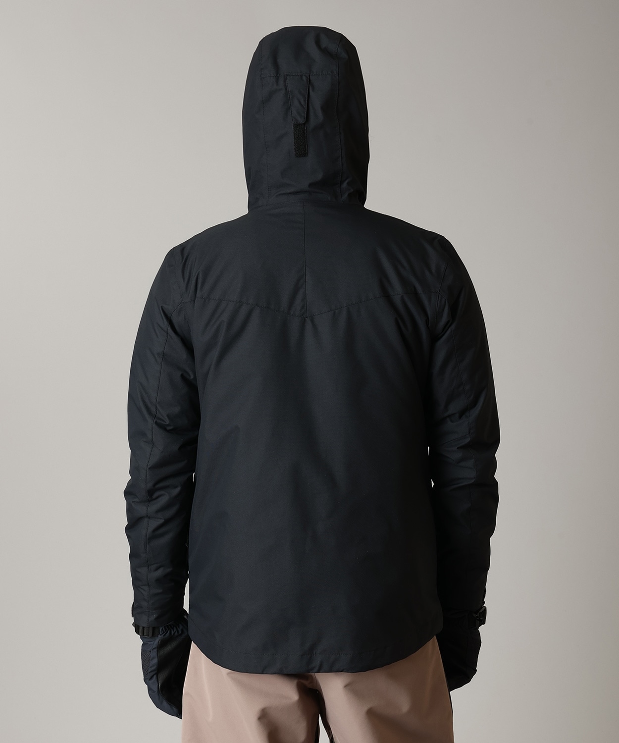 010Black